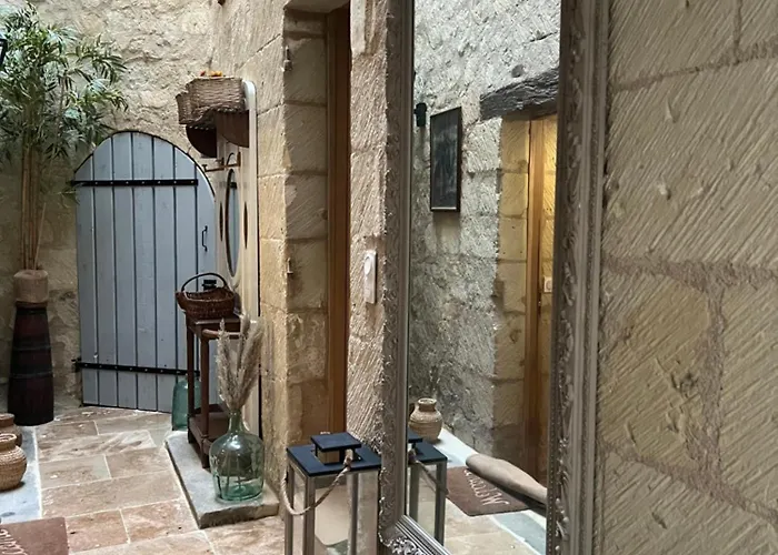 Le Logis Fontevrault-l'Abbaye